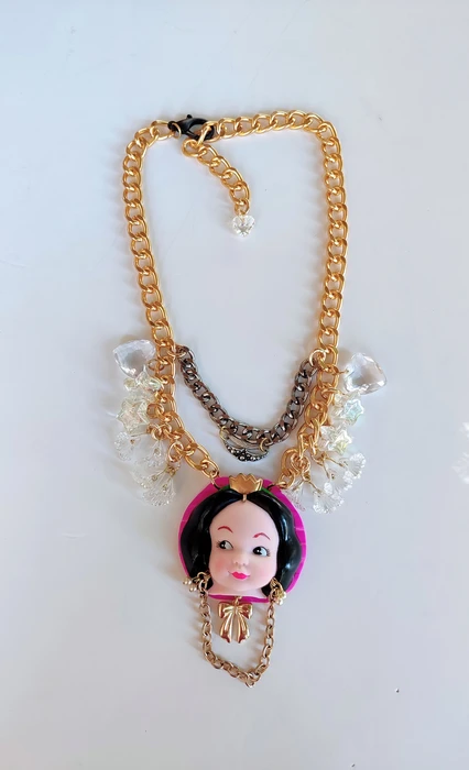 שרשרת שילגיה