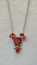 שרשרת פריחה מלבלבת