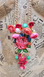 שרשרת פריחה מלבלבת