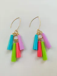 עגילי צבע שמחים