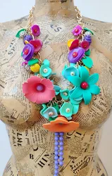 שרשרת עונת הפרפרים