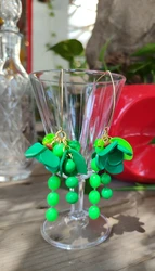 עגילי בוקר ירקרק