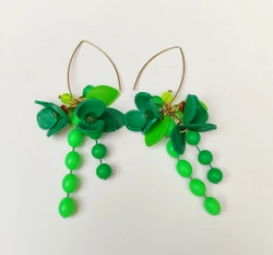 עגילי בוקר ירקרק