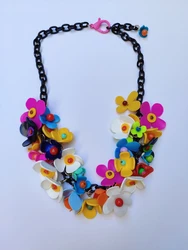 שרשרת כל הפרחים