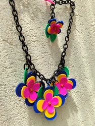 שרשרת הפרח בגני