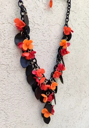 שרשרת שקיעות פרחוניות