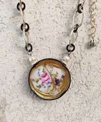 שרשרת פורצלן