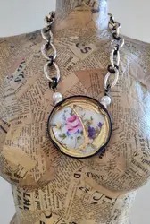 שרשרת פורצלן