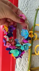 צמיד פרחים צבעוני