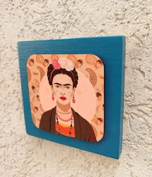 קישוט פרידה בכחול