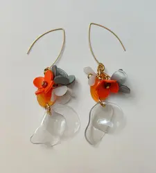 עגילי סתיו בפתח